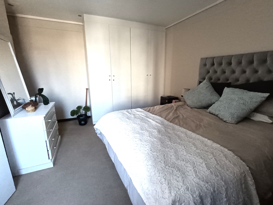 To Let 2 Bedroom Property for Rent in West Beach Western Cape